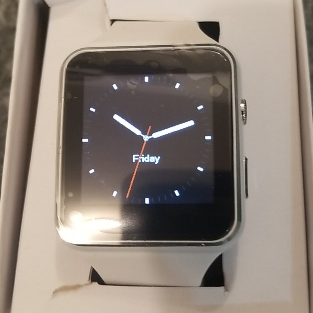 Smart Watch.  New in Box